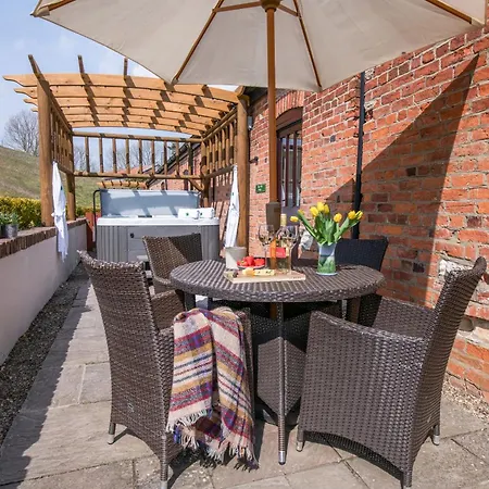 Holiday home Merrydale